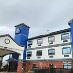 Days Inn & Suites By Wyndham Sam Houston Tollway